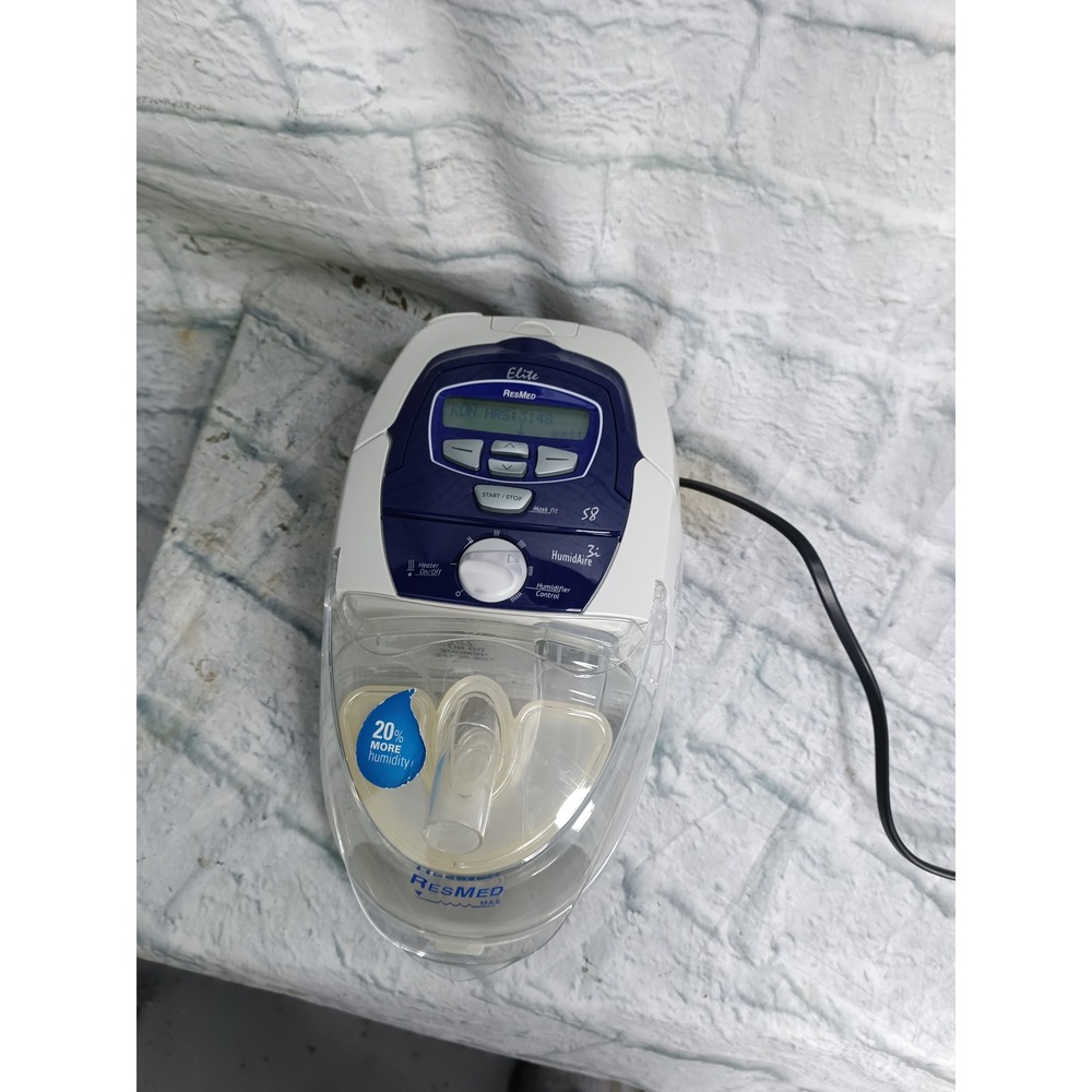 ResMed S8 Escape II  Machine HumidAire 3i Only 3148 Hours Used